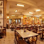 Aliados 3*