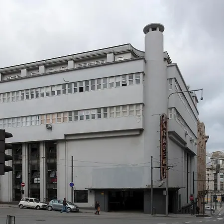 Szálloda Aliados 3*